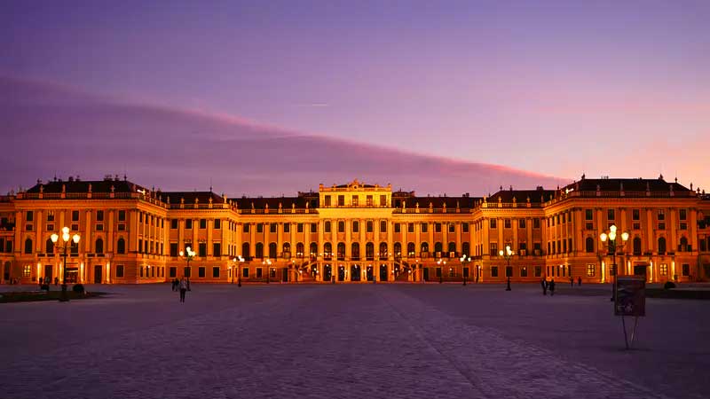 奥地利留学一年费用需要多少?出国留学怎么选择院校?