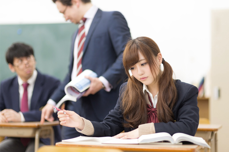 日本留学一年费用是多少钱？关西外台大学最贵？