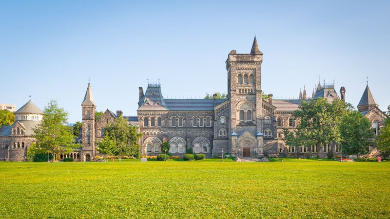 加拿大大学排名前十是哪些？