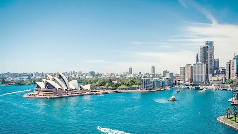 澳大利亚和英国留学哪个好？